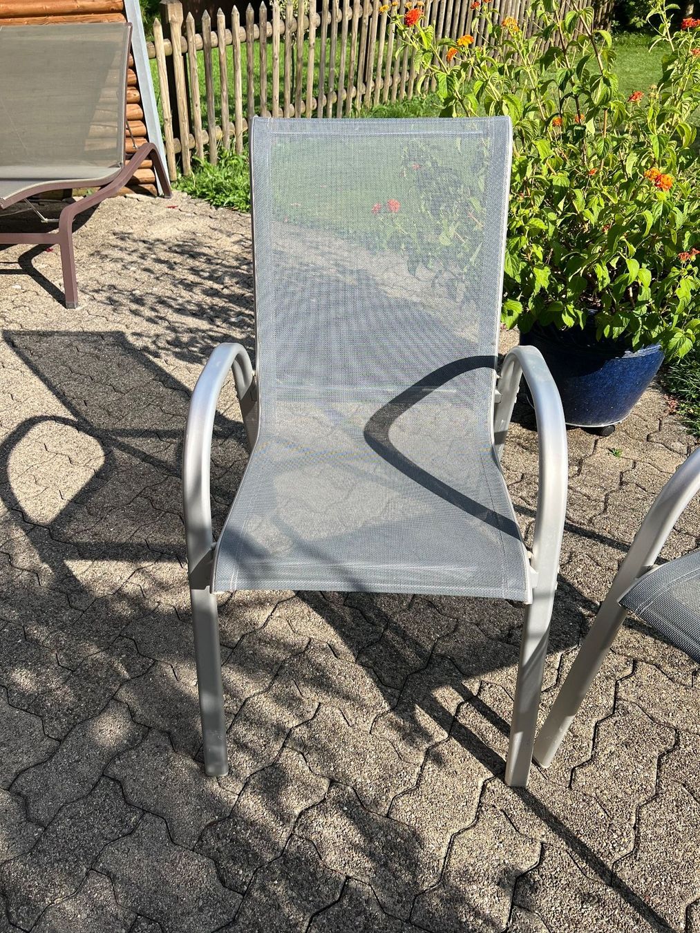 Hunn Stühle: 4 Gartenstühle Hochlehner – Gebraucht aus Thalwil von andrebrem 1