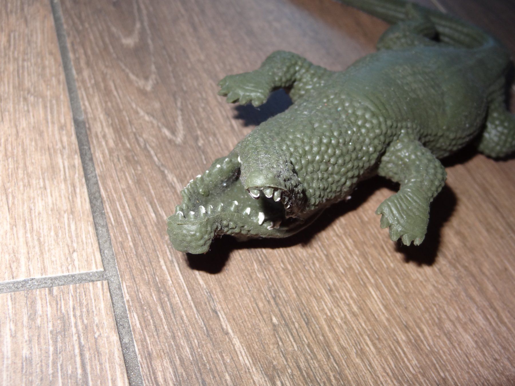 Giocattoli: Crocodile jouet  vert – Usato da Satigny venduto da salvatore73 4