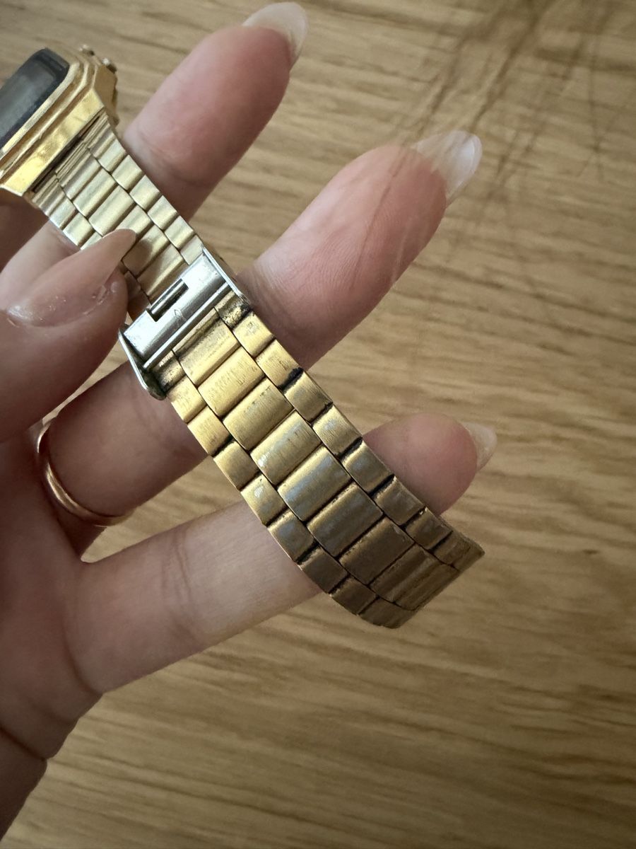 Casio Orologi: Casio A178W Gold Digital Watch Used Condition – Usato da Spreitenbach venduto da mcfp1912 5
