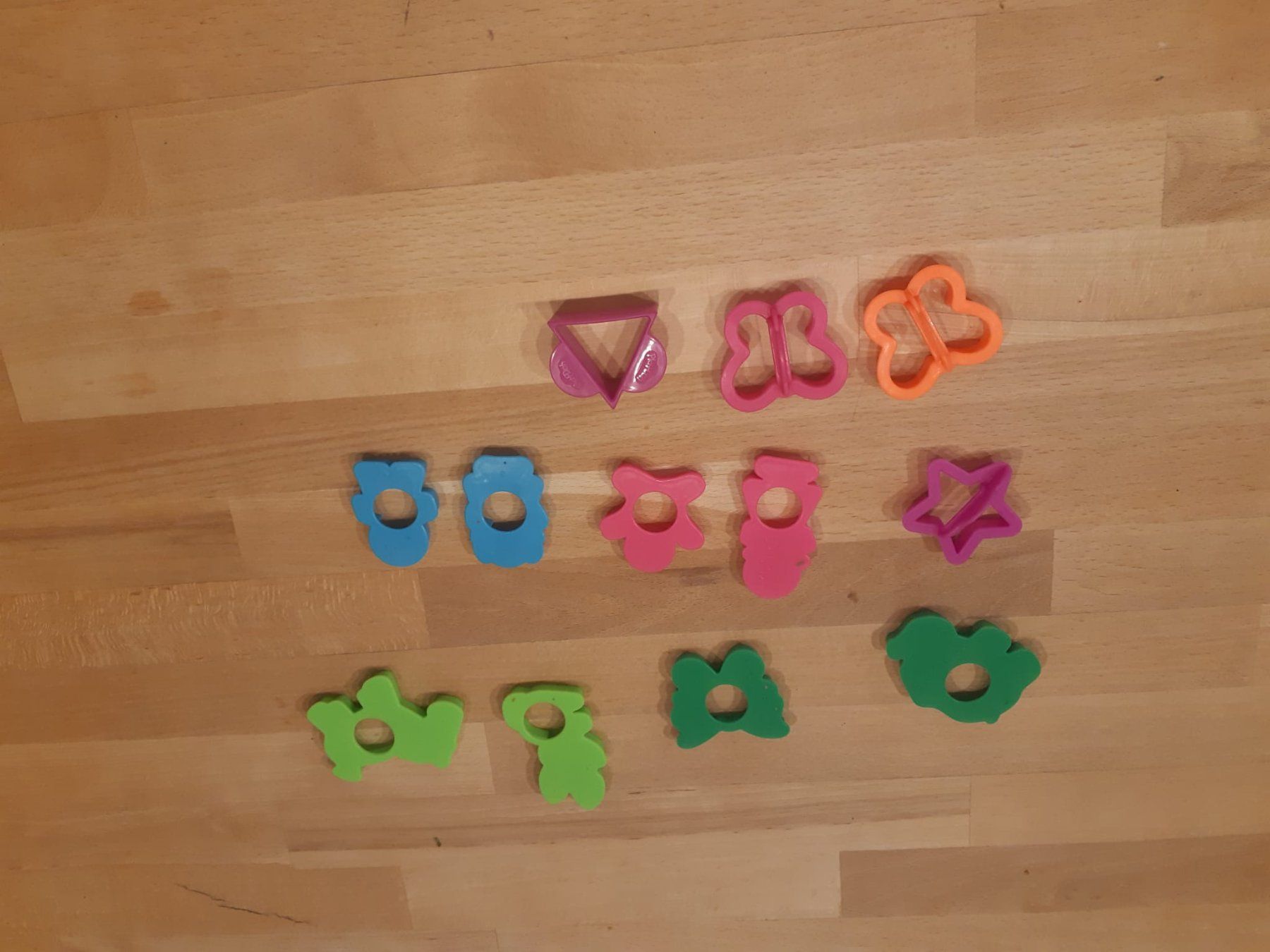 Play-Doh Spielzeuge: Play-Doh Formen – Gebraucht aus Thundorf von sondeben