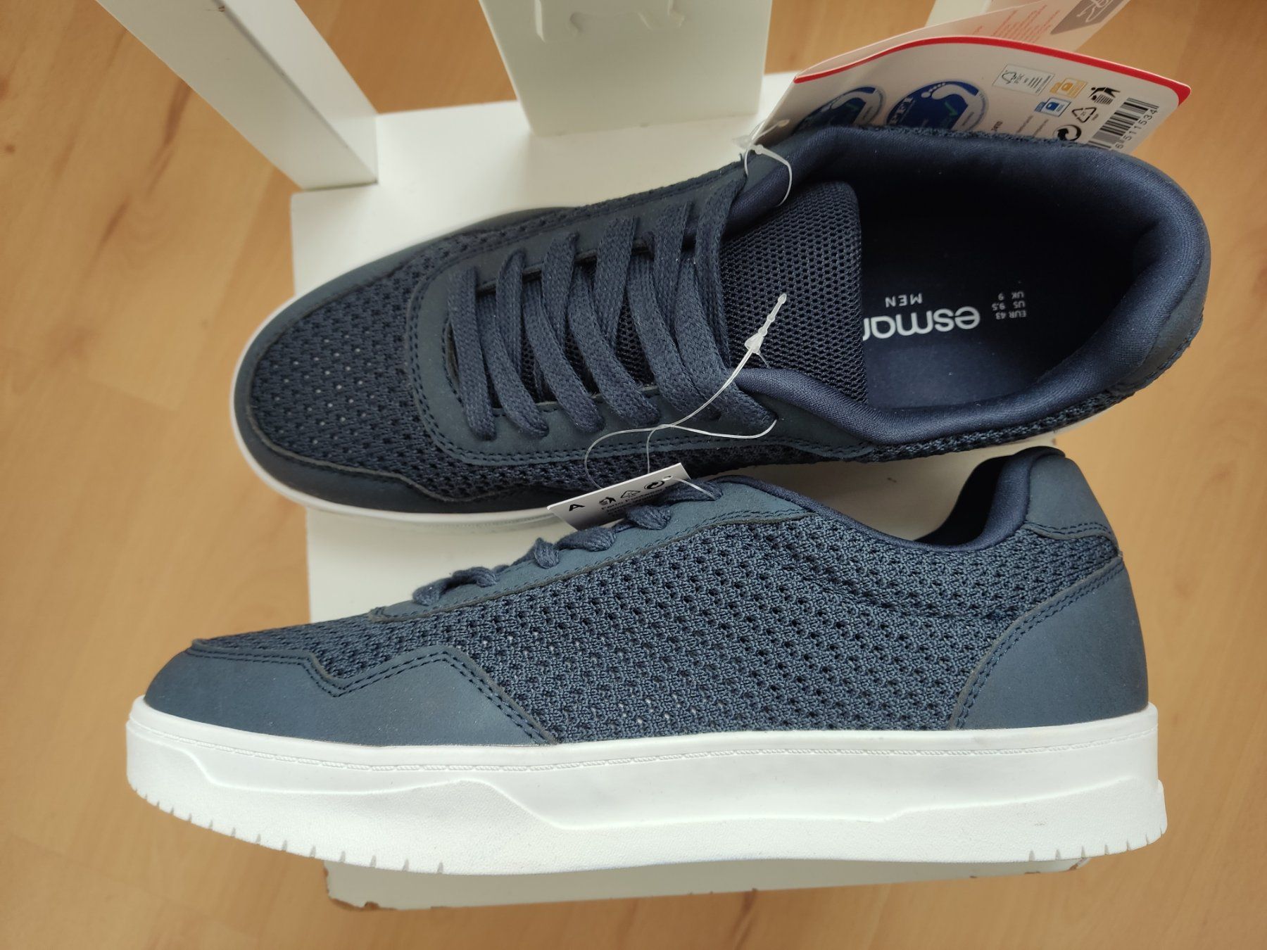 Scarpe da uomo: Herren Sneaker, Turnschuhe, Grösse 43 – Nuovo e nell'imballaggio originale da Rorschach venduto da Roberto.M
