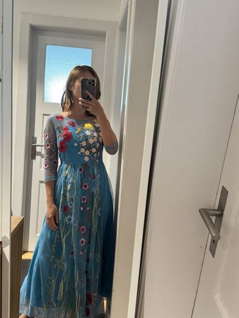 Kleid
