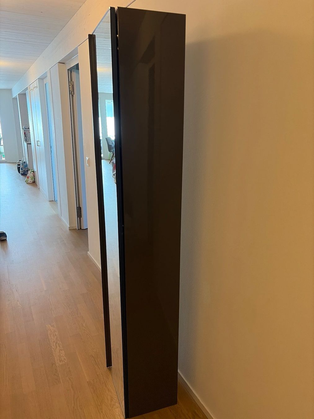 Scaffali: Wandregal Spiegel Glas schwarz lang – Usato da Inwil venduto da mat_mh2s 1