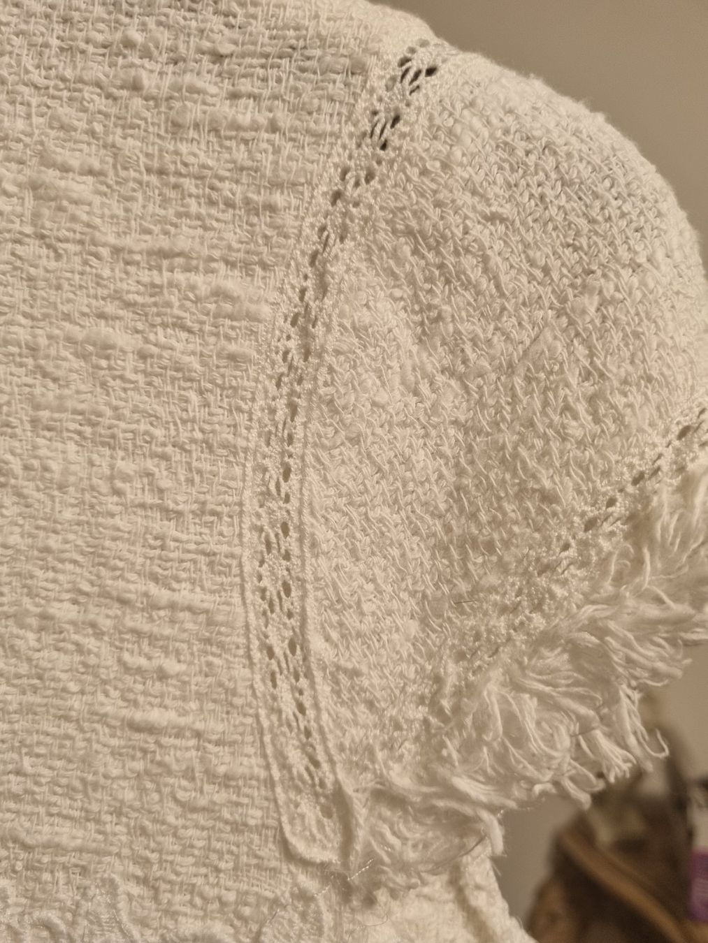 Vestiti: Kleid in klassischen  Look mit Spitze – Usato da Uerkheim venduto da Pod23 2