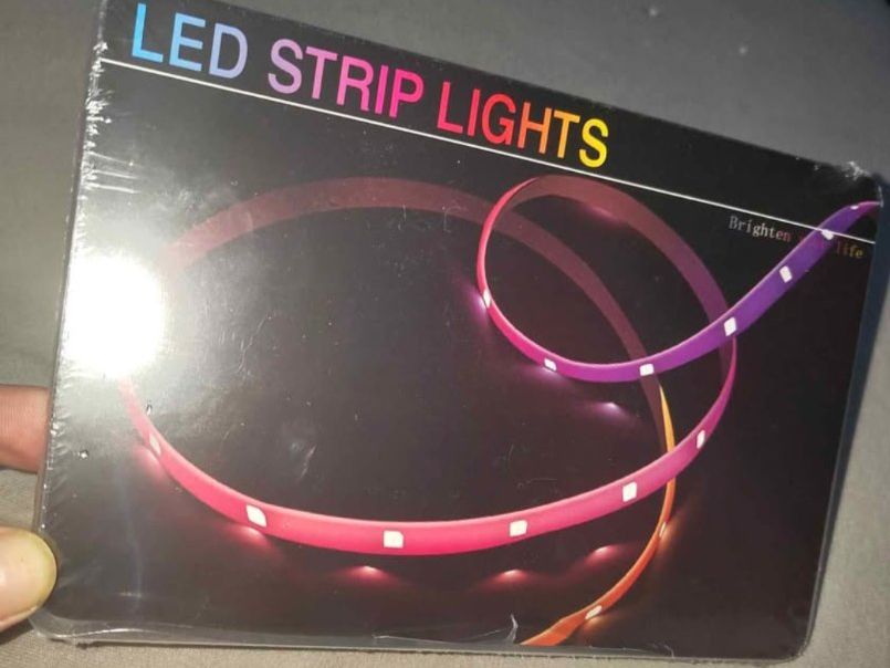 Ghirlande e barre luminose: led 10m 15fr. mit versand 20fr. neu – Usato da Arbon venduto da Ribon7
