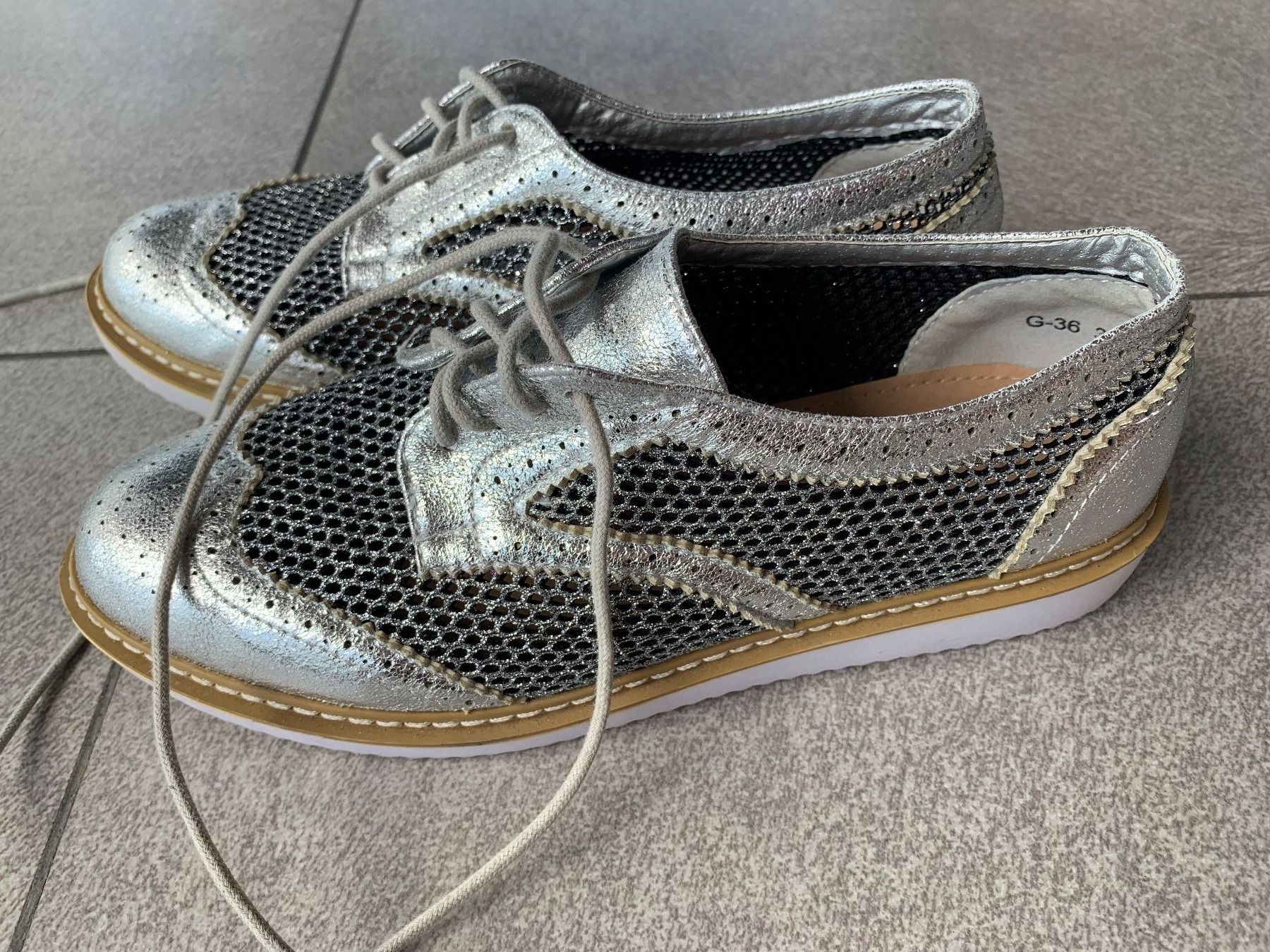Scarpe da donna: Damen silber FIORI E SPINE gr. 36 – Nuovo (secondo la descrizione) da Arbedo venduto da nadia1973