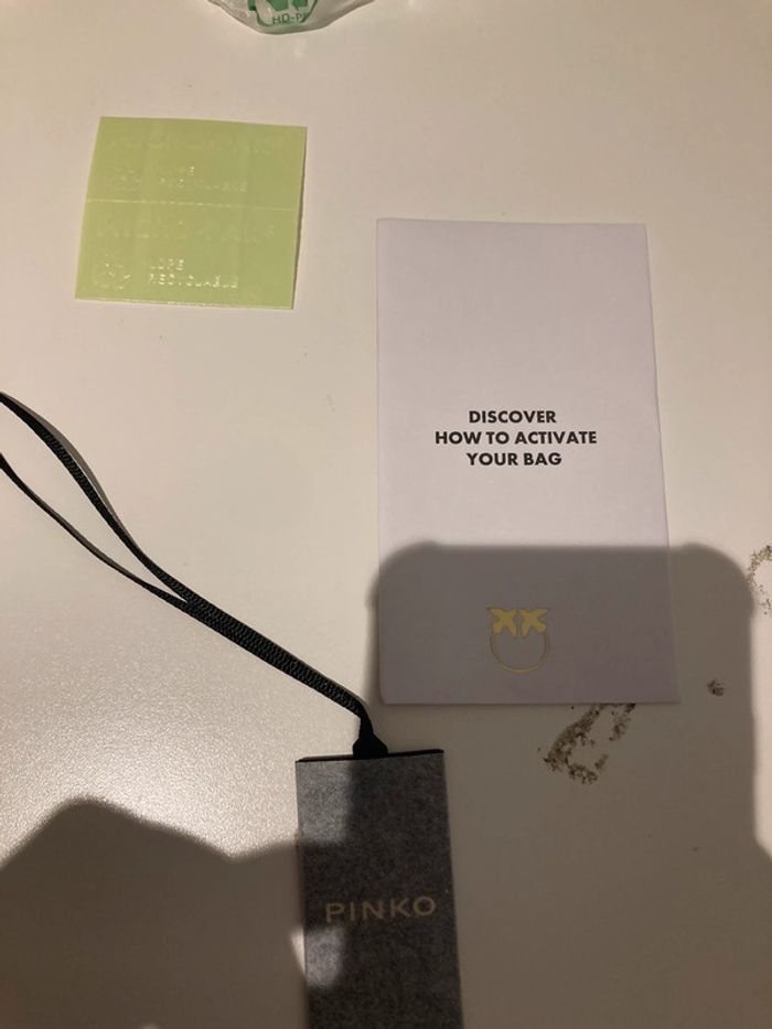 Pinko Borse da donna: Sac à main avec bandoulière – Nuovo (secondo la descrizione) da Châtel-St-Denis venduto da Montclair_Swiss 7