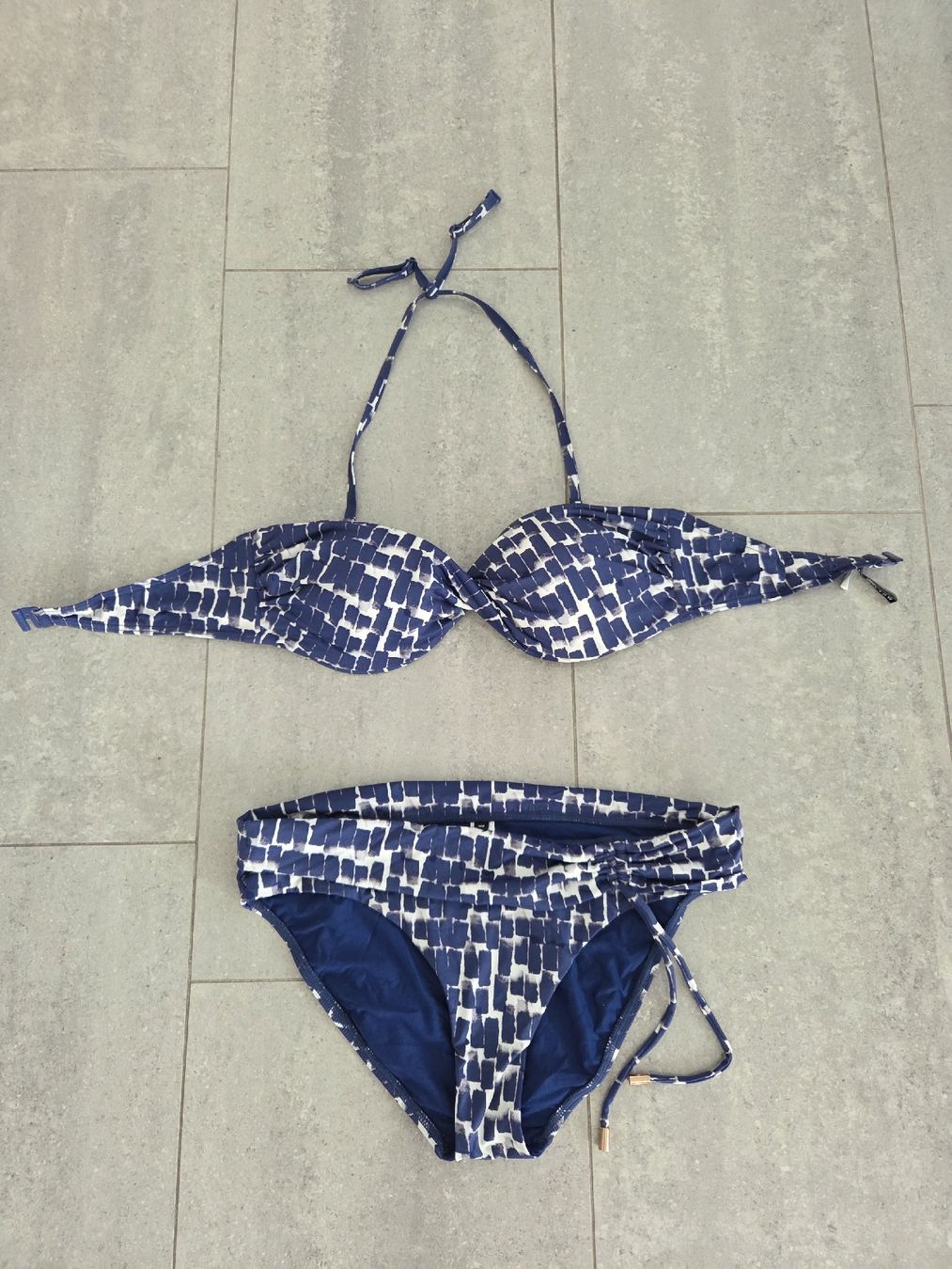 Badekleider & Bikinis: schöner Bikini, Beldona – Gebraucht aus Wiesendangen von Sinhuk