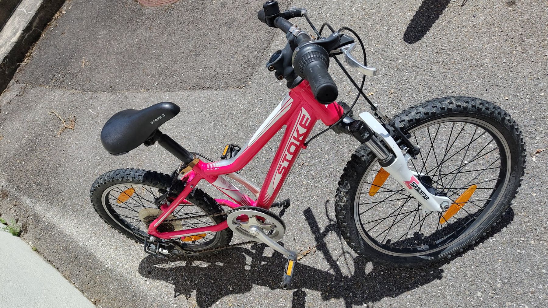 Stoke Vélos: VTT enfant Stoke 20" – D'occasion à Chexbres par croisee2