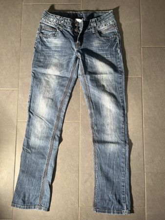 Blaue Jeans, Grösse 164