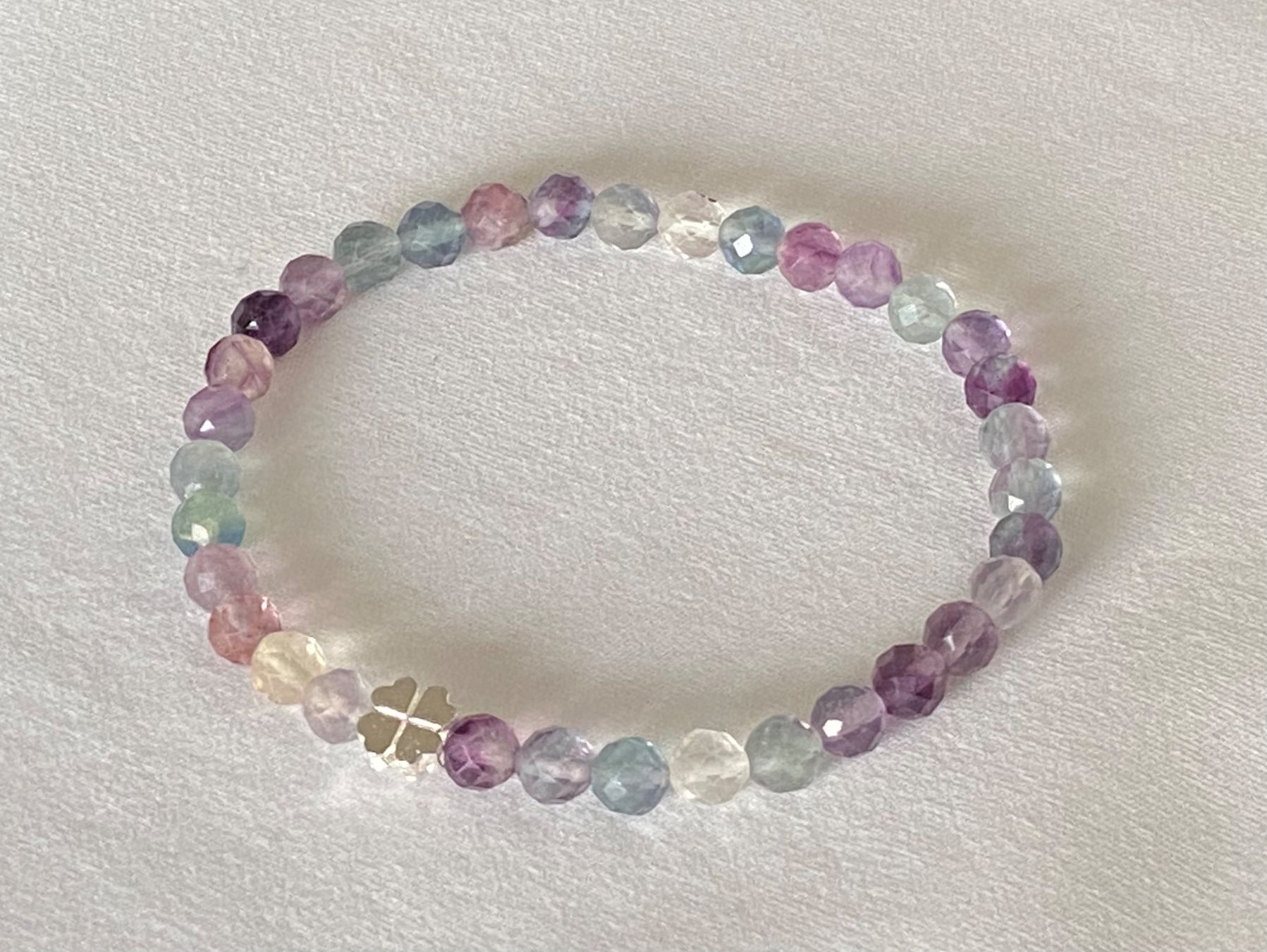 Bracciali & Braccialetti: Edelstein Armband Fluorit facettiert mit Silber auf Mass – Nuovo e nell'imballaggio originale da Zuzwil SG venduto da Lemliskat 2