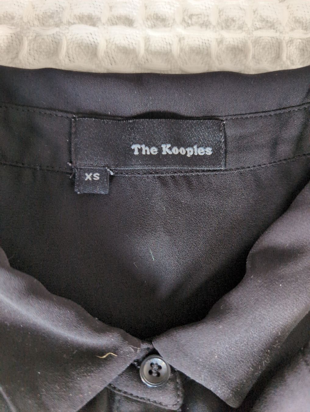 Kooples Camicette: The Kooples Black Ruffle Blouse - XS - Polyester – Usato da Glis venduto da livespringly 3