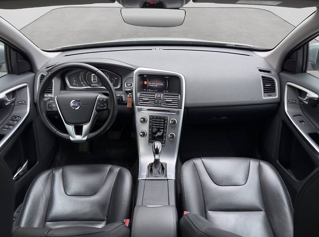 Automobili: Volvo XC60 D4 AWD Summum – Usato da Effretikon venduto da Cgoose 3