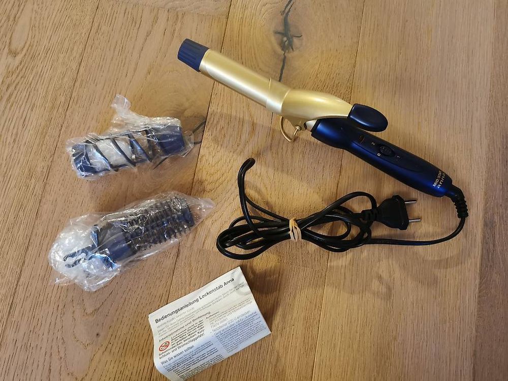 Piastre & Arricciacapelli: Lockenstab mit Zubehör – Usato da Burgdorf venduto da al0e