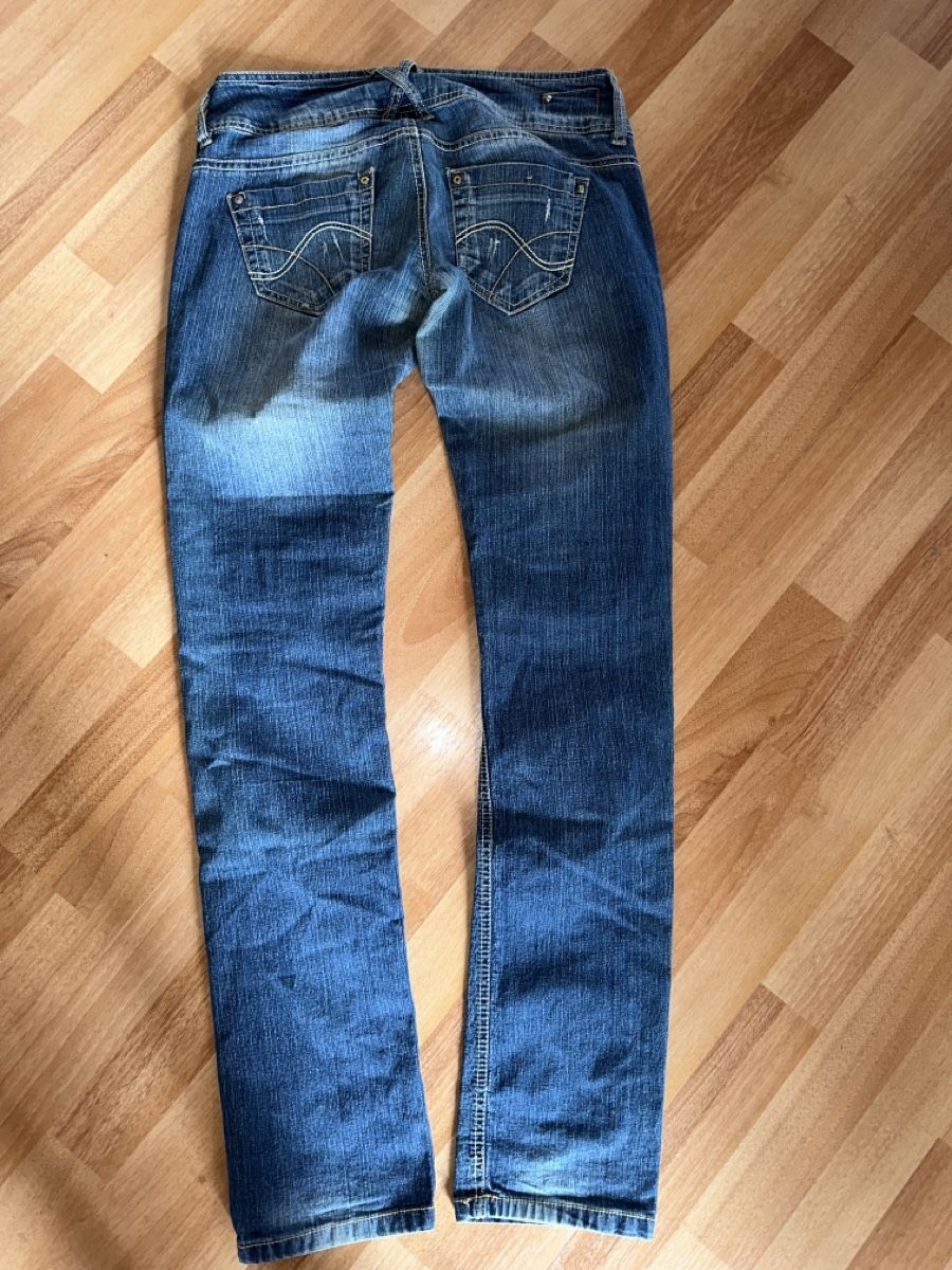Jeans: Terranova Jeans Gr. M – Usato da Wald AR venduto da sar_x867 1