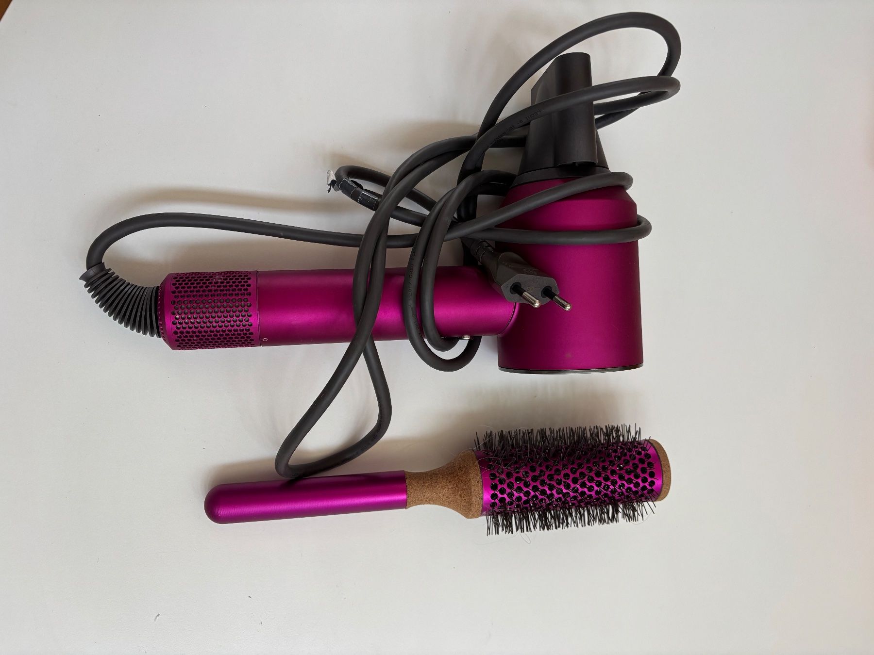 Dyson Sèche-cheveux: Dyson Fön – D'occasion à Zug par Swissananda 2
