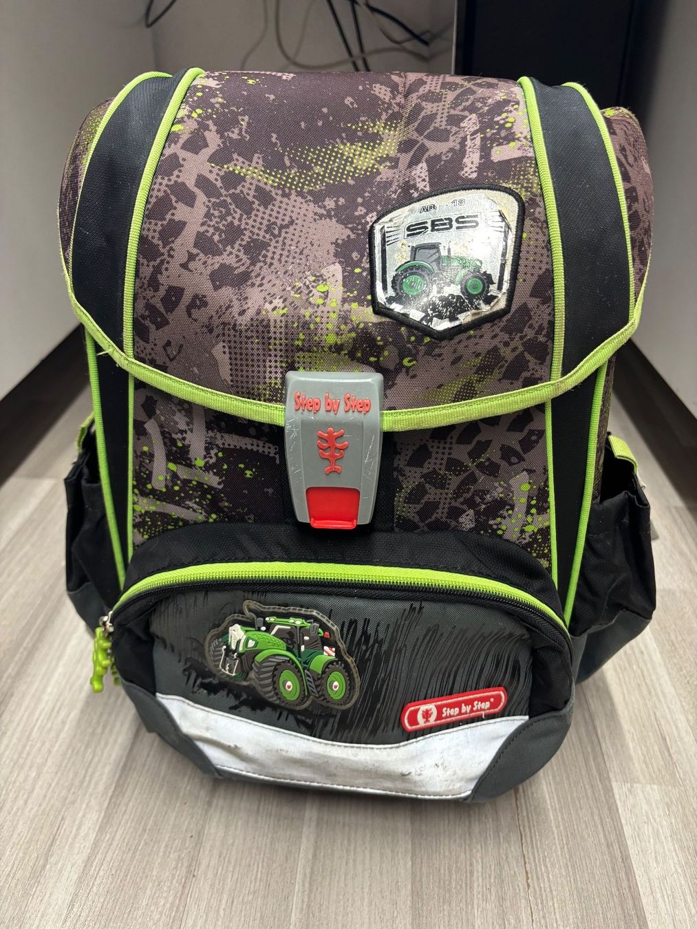 Allestimento di negozi e stand fieristici: Schulrucksack Step by Step mit Sportbeutel – Usato da Boltigen venduto da rubi1971ruth 1