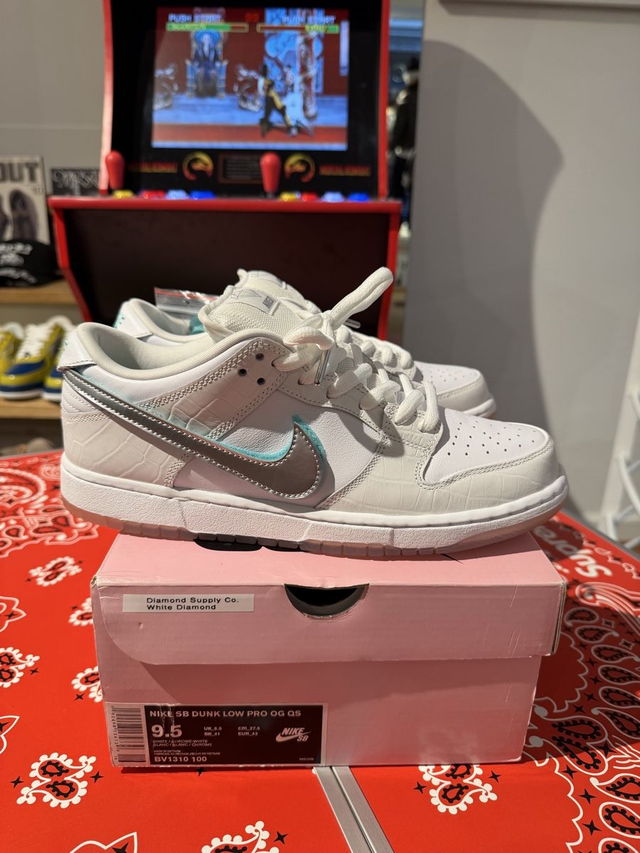 Nike Herrenschuhe: Nike SB Dunk Low x Diamond Supply Co Grösse 43 – Neu (gemäss Beschreibung) aus Basel von julianlenzin 2