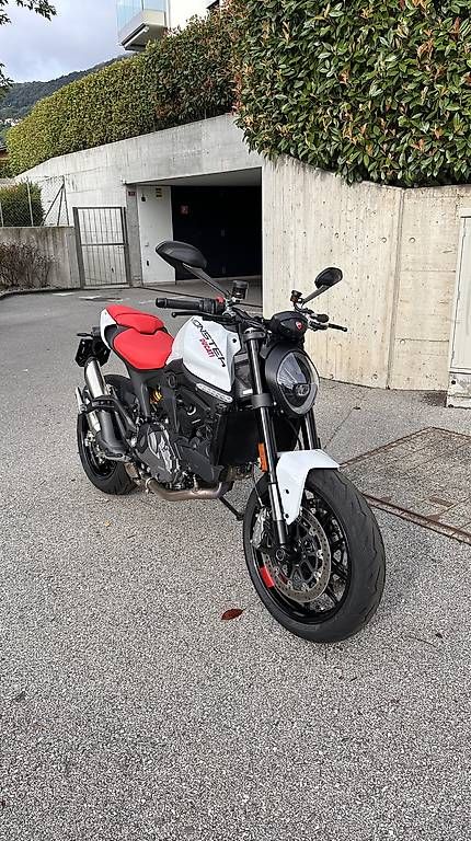 Route: Ducati monster  – D'occasion à Bioggio par Vespascout
