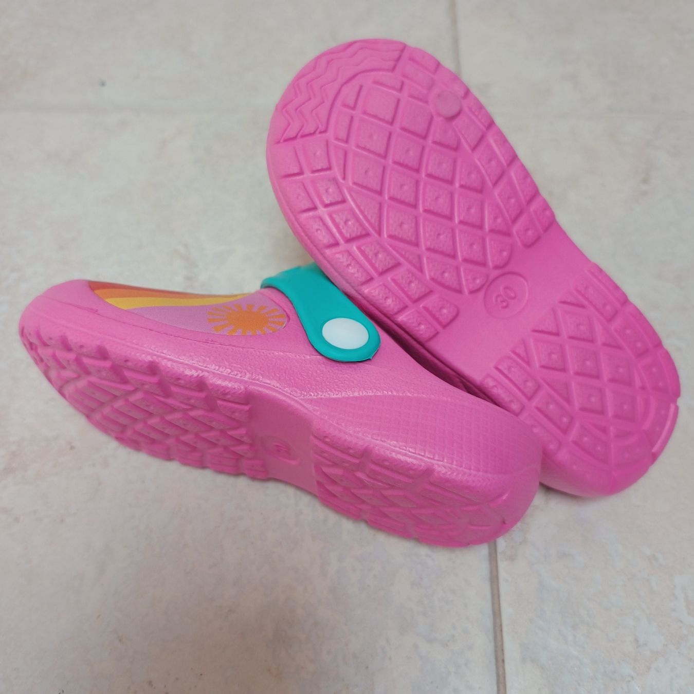 Dosenbach Scarpe per ragazze: Badeschuhe Mädchen Gr. 30 – Usato da Emmetten venduto da Hornberger 2
