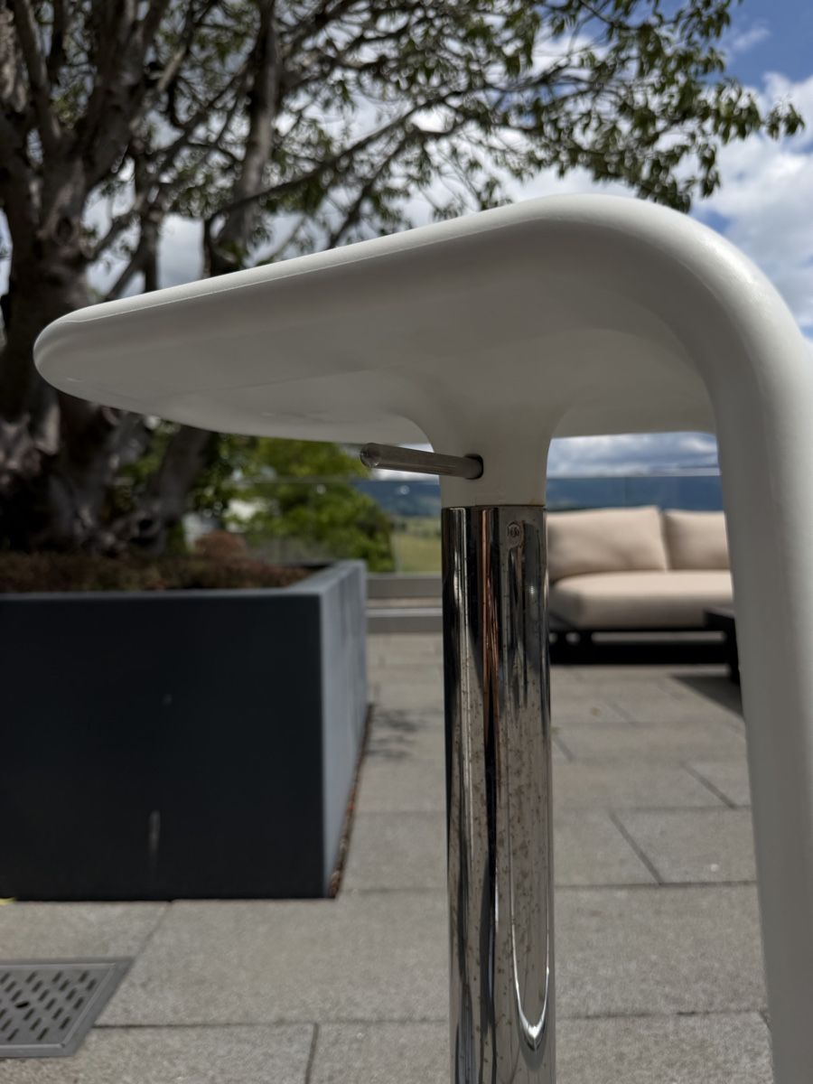 Ikea Set di tavolo e panche: Bar-Tisch mit 4 Barhockern weiss Chrom – Usato da Neuhaus SG venduto da cynlo 6