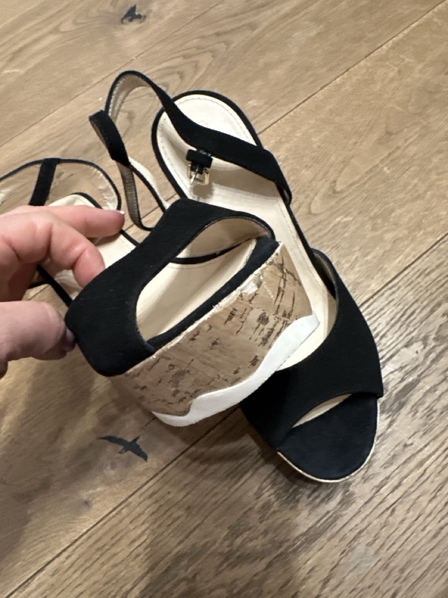 Navyboot Damenschuhe: Sandales compensées NAVYBOOT, pointure 39, été parfait! – Gebraucht aus Pully von Natala 1