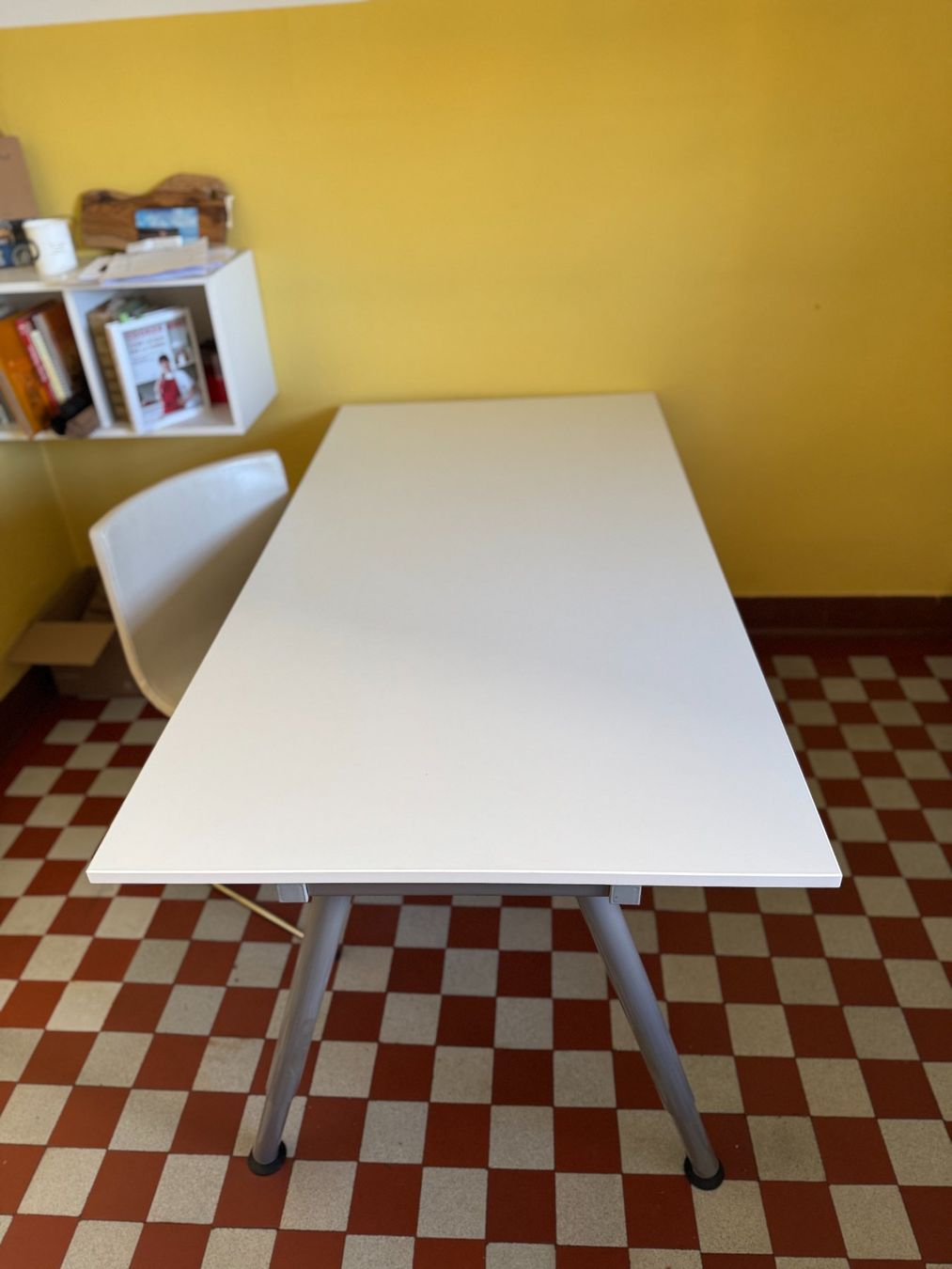 Tische: Tisch IKEA – Gebraucht aus Luzern von Monica1961