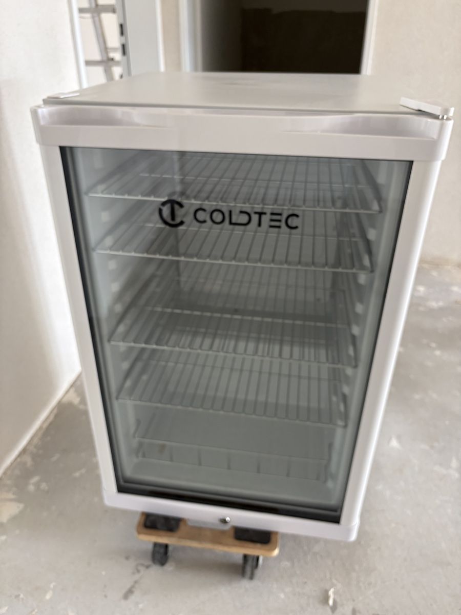 Kibernetik Réfrigérateurs: Kührschrank - Coldtec by Kibernetik – D'occasion à Remetschwil par simen01 1