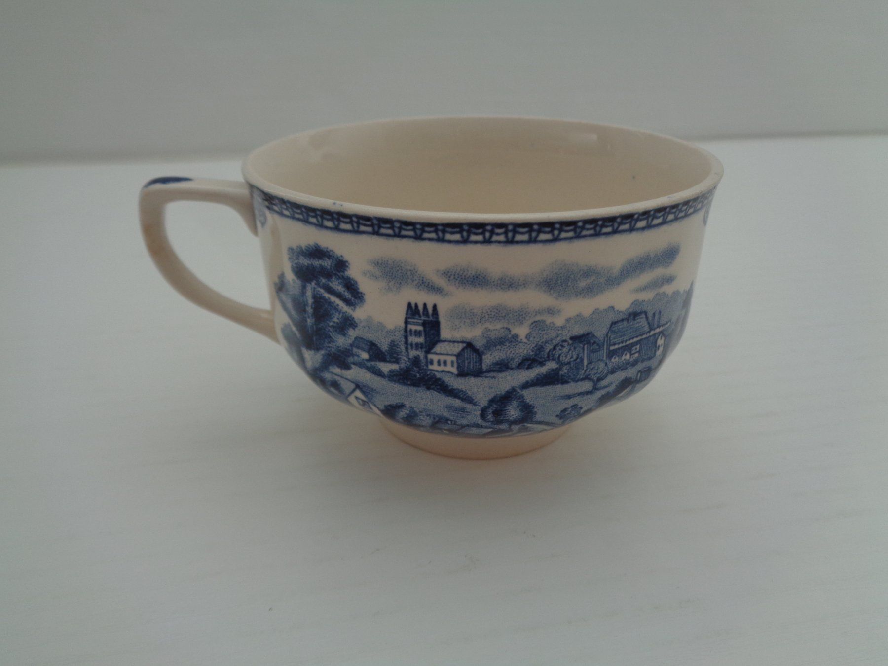Tazze: 3 Kaffeetassen - Penhurst Kent - England – Usato da Chur venduto da omonia 2