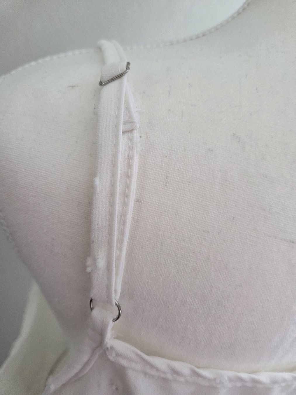 Negligees & Pigiami: Pyjamaset Damen weiss Grösse L – Usato da Hittnau venduto da SirKahn 4