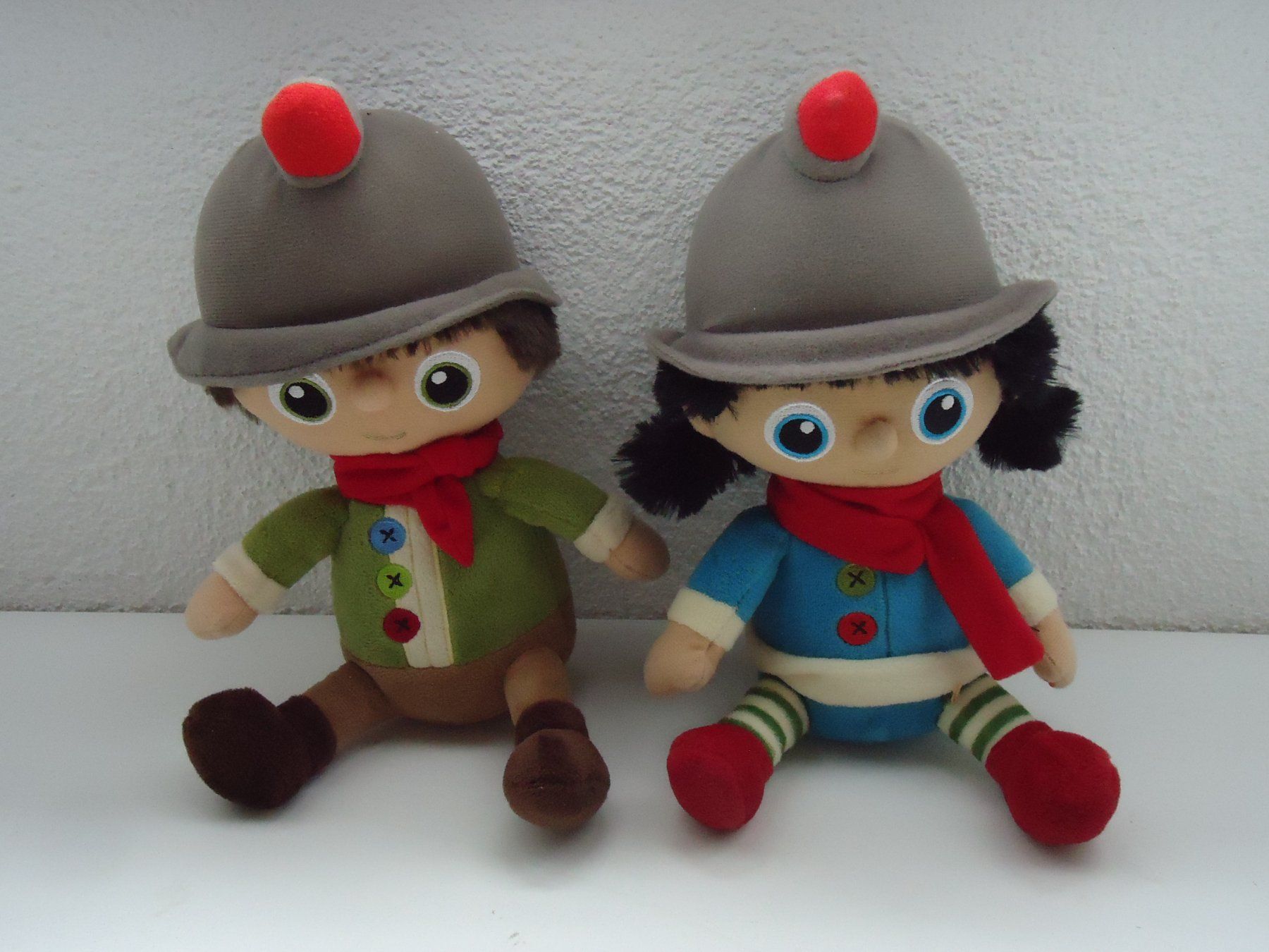 Giocattoli: 2 Plüschfiguren – Usato da Wilen b. Wil venduto da bw9535