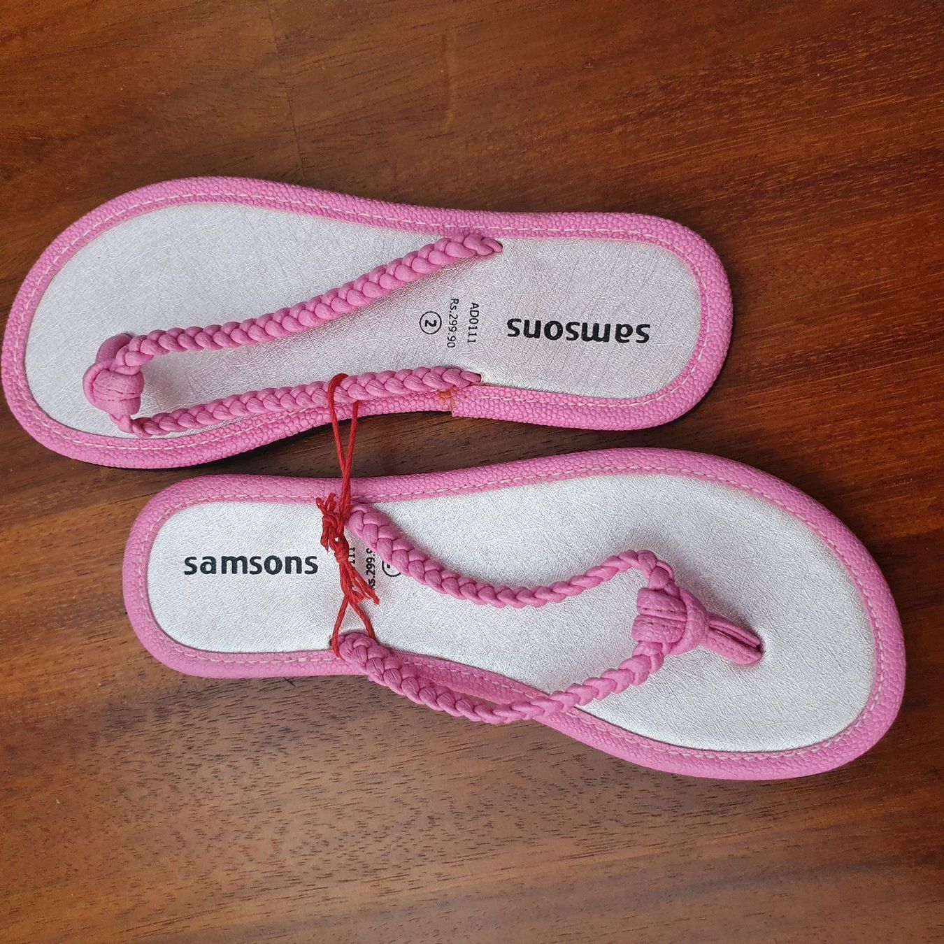 Schuhe für Mädchen: Neue Sandalen Gr 32 – Neu (gemäss Beschreibung) aus Pfaffhausen von mai2002 1