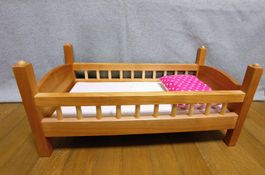 Karo Puppenbett aus Holz, massiv