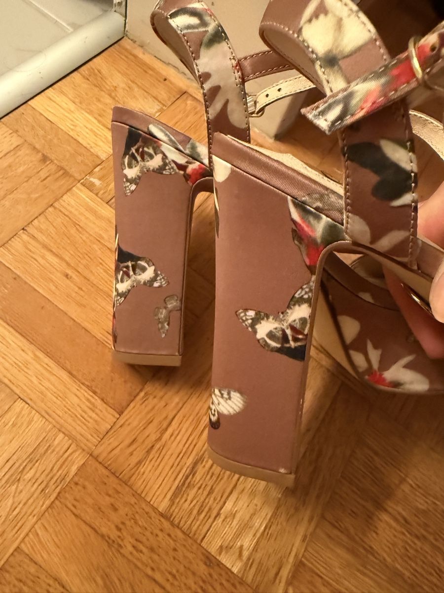 Buffalo Scarpe da donna: Buffalo Heels mit Blockabsatz Gr. 39 – Usato da Stallikon venduto da Lilly_90 1