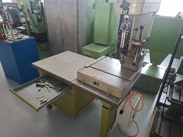 Werkbank/Bohrmaschine Aciera