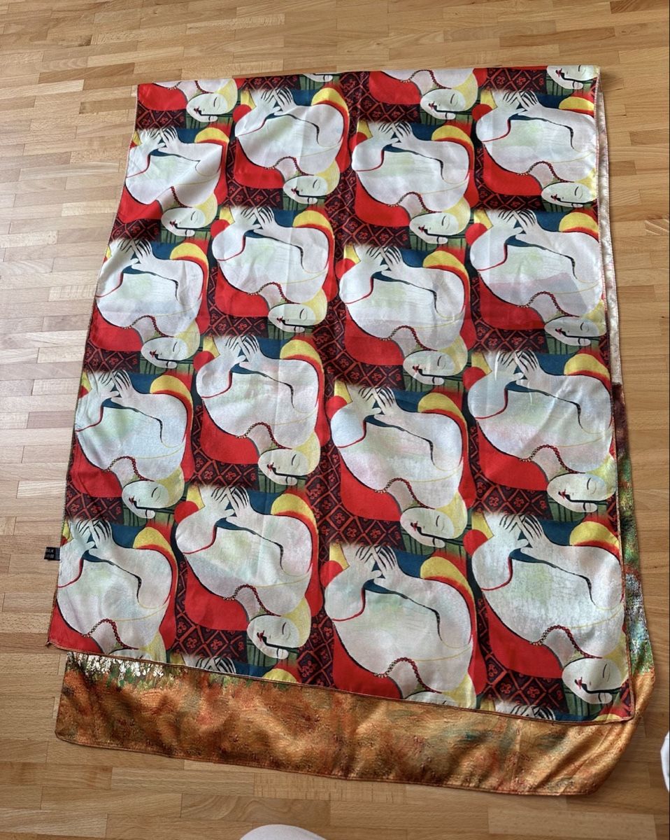 Foulard & Sciarpe: Silk Scarf double sided new  – Nuovo e nell'imballaggio originale da Luins venduto da vvs_7kqr 1
