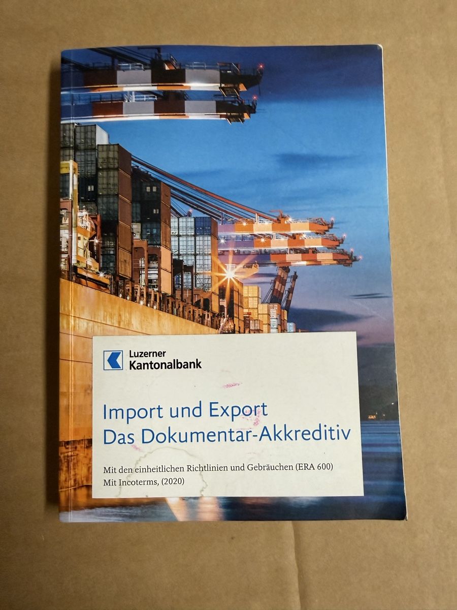 Libri: Import und Export Das Dokumentar-Akkreditiv 2020 – Usato da Kloten venduto da Raresets_CH