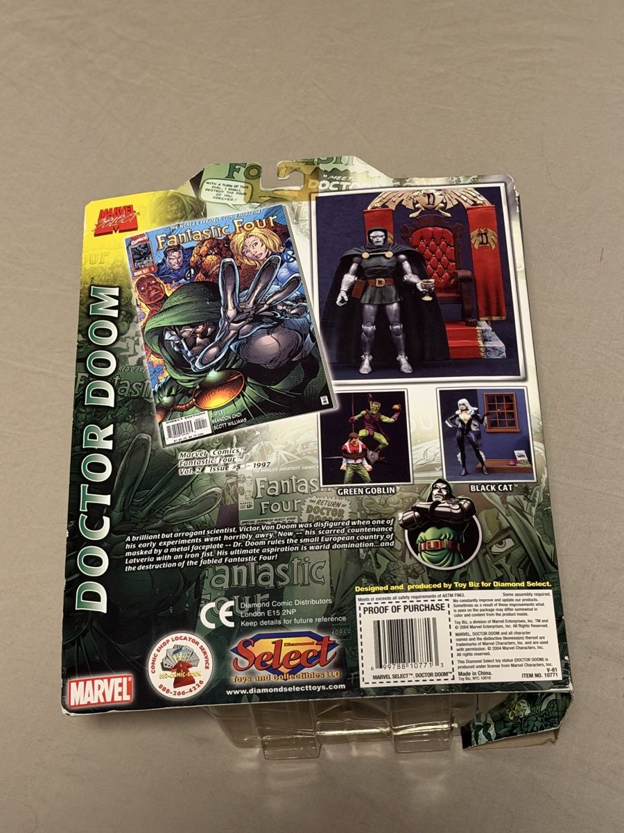 Marvel Statuette: Seltene Figur von 2004 - DOCTOR DOOM - Marvel Select – Nuovo e nell'imballaggio originale da Menziken venduto da arl_2mj6 1