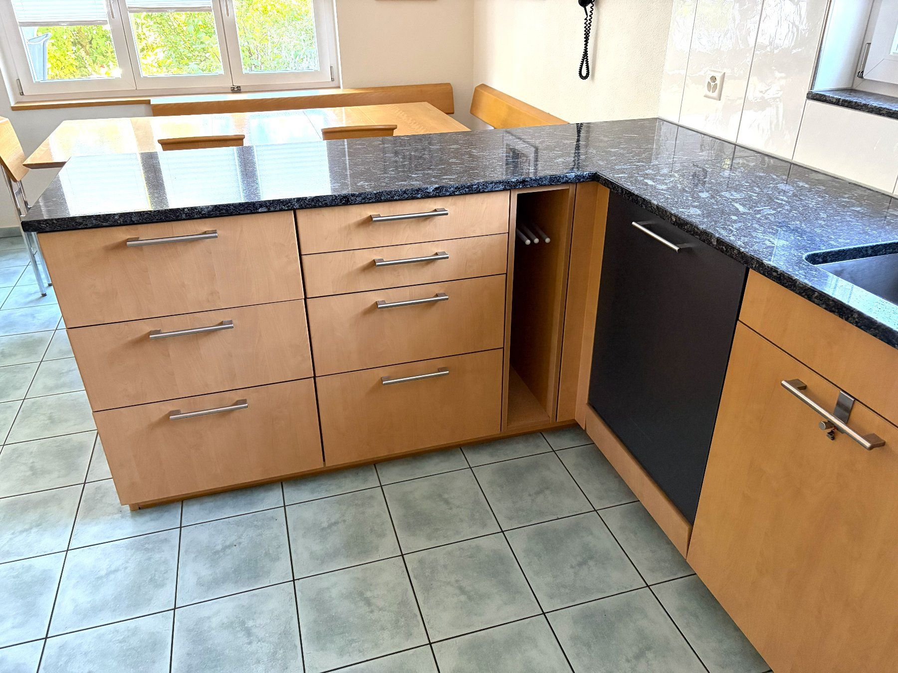 Cucine complete: grosse Einbauküche – Usato da Engelburg venduto da goldfischli02 4