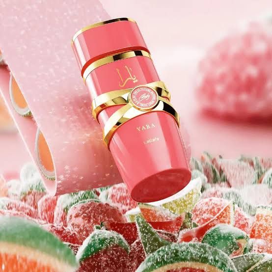 Lattafa Profumi & Eau de Toilette: Lattafa Yara Candy Eau de Parfum 100ml new – Nuovo e nell'imballaggio originale da Kollbrunn venduto da den_lzs8 1