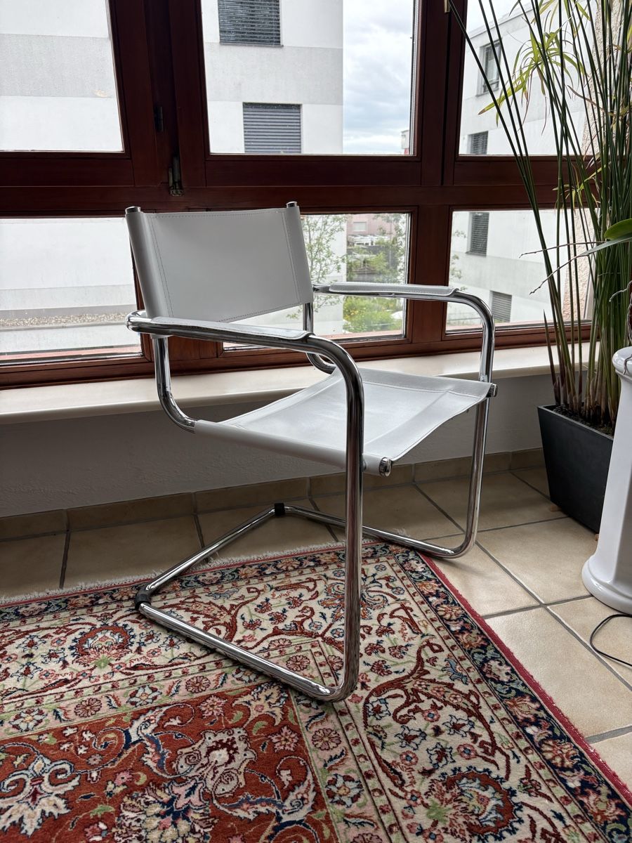Sedie: Freischwinger Leder Weiss – Usato da Wallisellen venduto da paintbrush