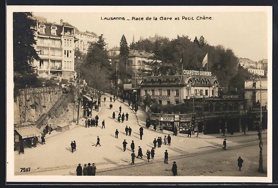 Cartoline postali: Lausanne, Place de la Gare et Petit Chen – Usato da Berlin venduto da bartko-reher
