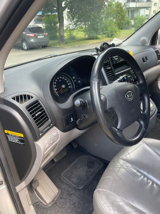 Kia Automobili: Kia Carnival Silber, JG 2006 – Usato da Buch am Irchel venduto da nellsch87 7