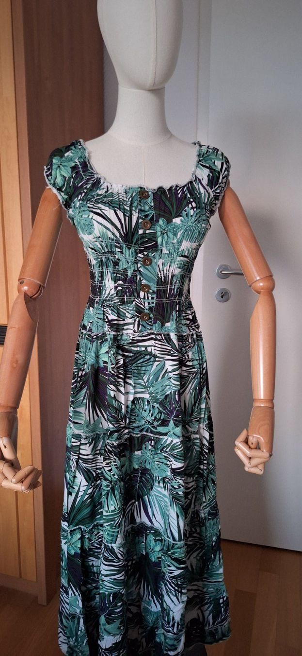 Vestiti: robe longue d'été – Nuovo e nell'imballaggio originale da Lussery-Villars venduto da pousinete02