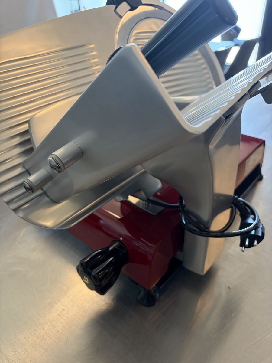 Berkel Küchengeräte: Aufschnittmaschine Berkel Red Line 300 – Gebraucht aus Widnau von Flofi85 5