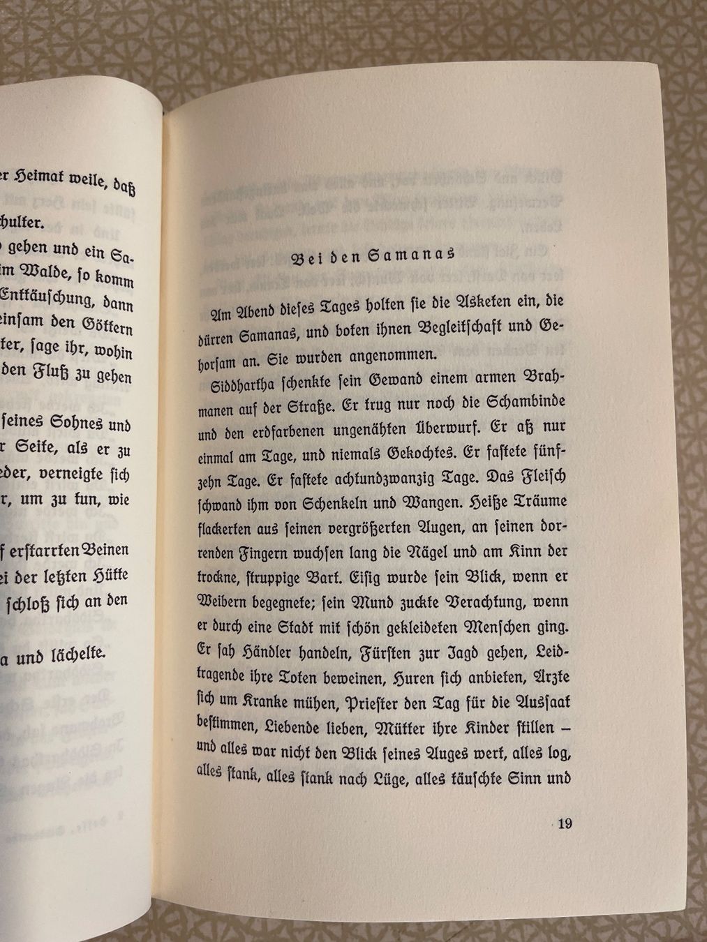 Livres: Buch - Siddhartha Hermann Hesse – D'occasion à Urnäsch par pas_5r9c 5