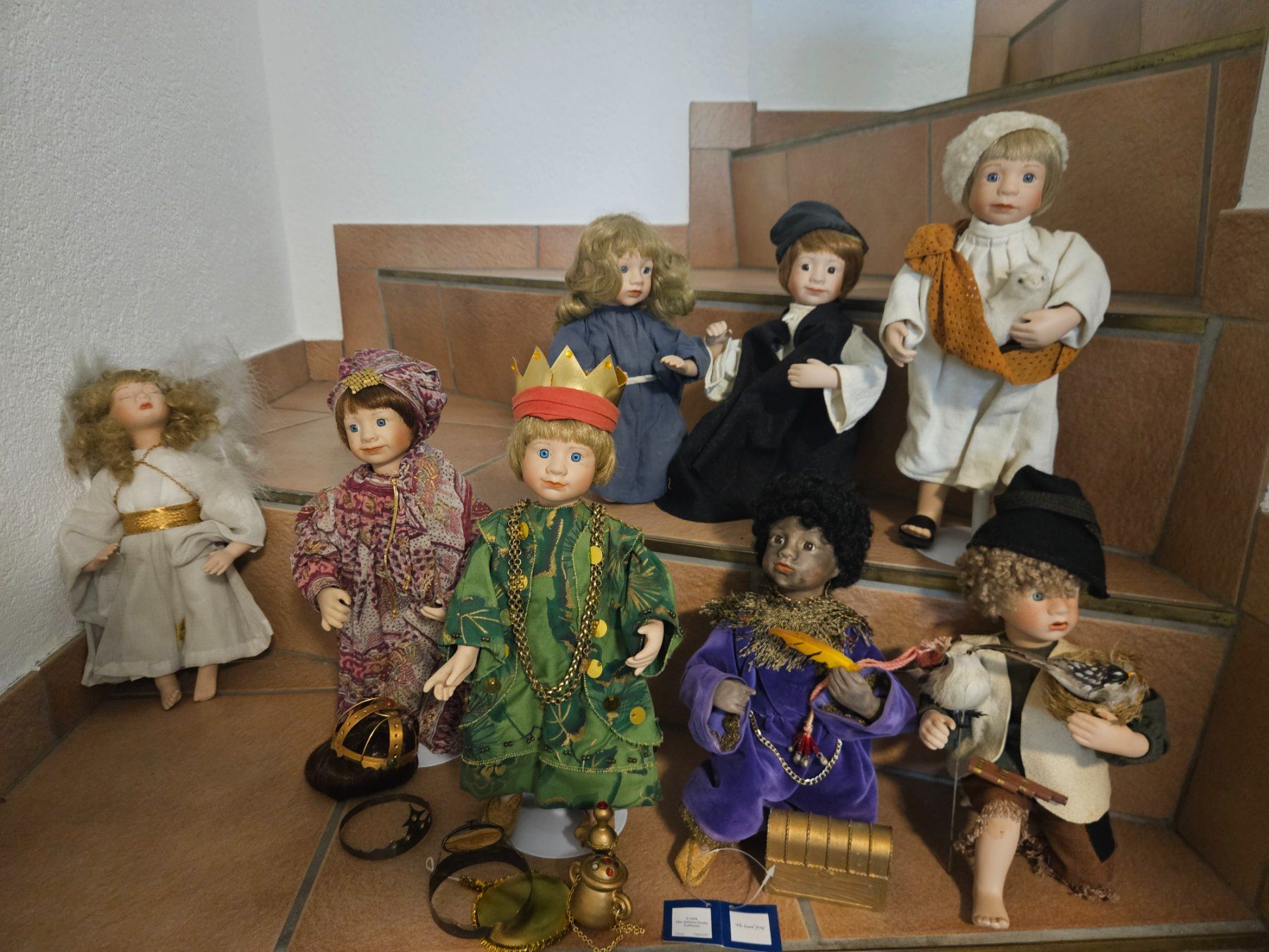 Tutte le decorazioni: Ashton Drake Krippenfiguren Krippe und Tiere – Usato da Hemmental venduto da Moonshado2 1