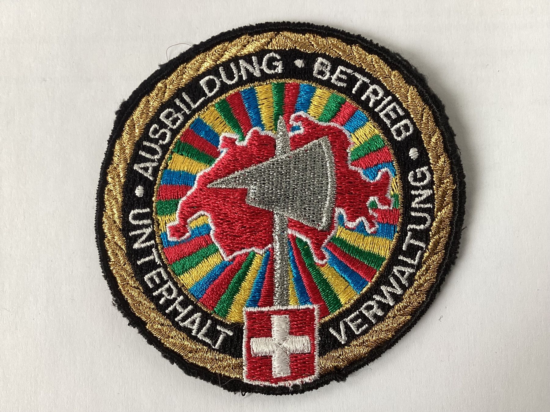 Schweizer Armee Placchette & Badge: Badges – Usato da niederurnen venduto da Hagugelmann