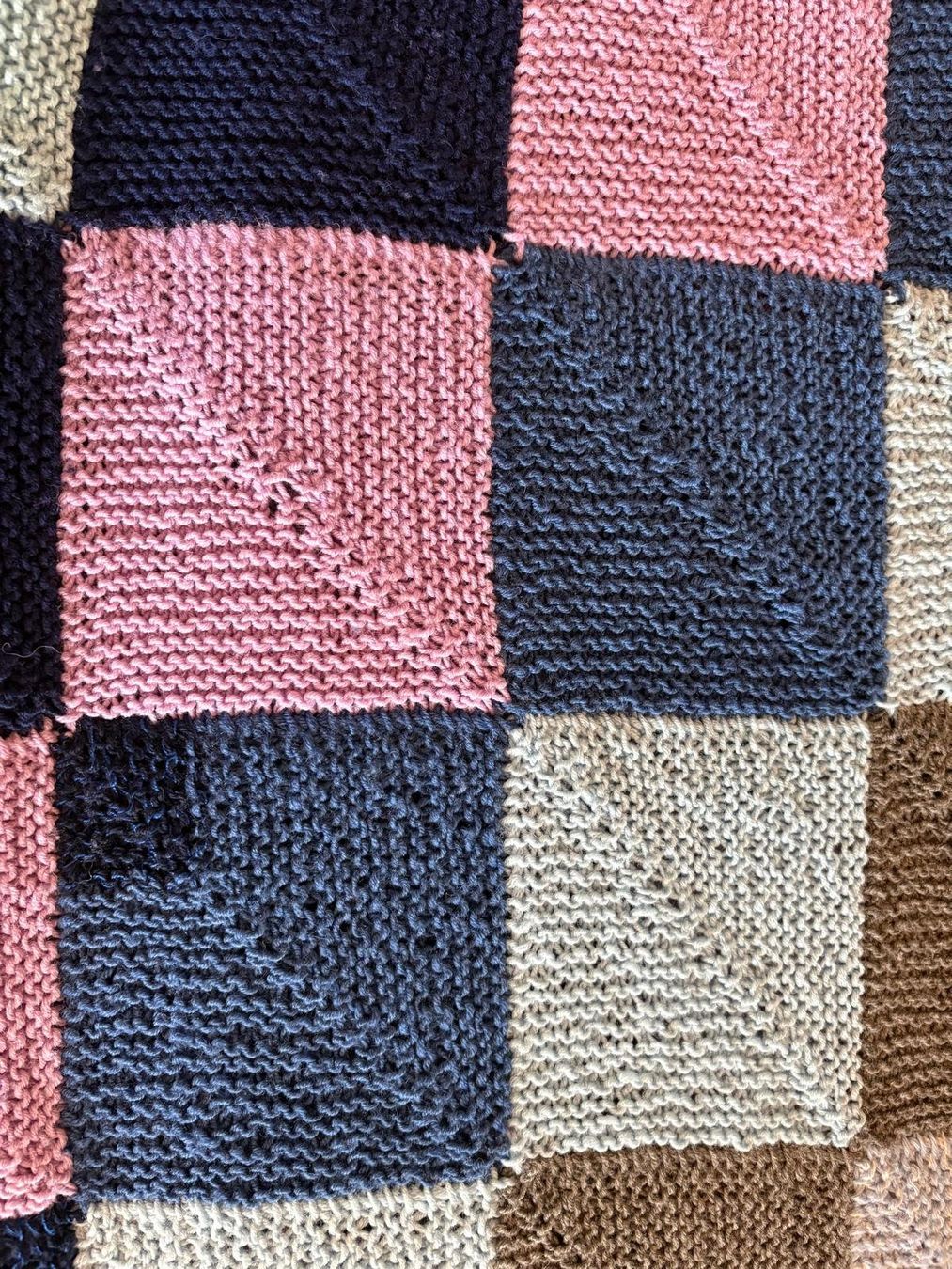 Coperte: Handgestrickte Decke – Nuovo (secondo la descrizione) da Zuchwil venduto da Adr_p2zn 1