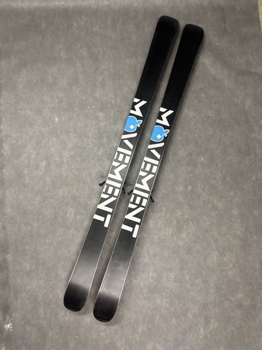 Movement Skis: Ski freestyle Movement ZOO – Neu und originalverpackt aus Bottens von ickma 1